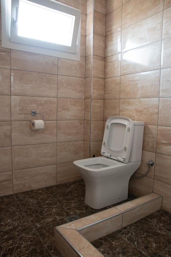 Olympic Coast Apartment Olympiakí Aktí Ngoại thất bức ảnh