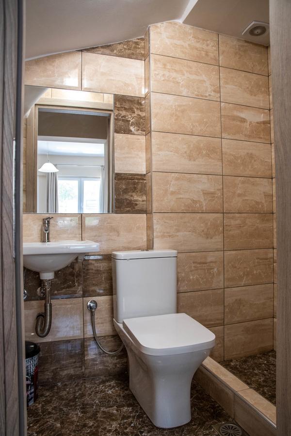 Olympic Coast Apartment Olympiakí Aktí Ngoại thất bức ảnh