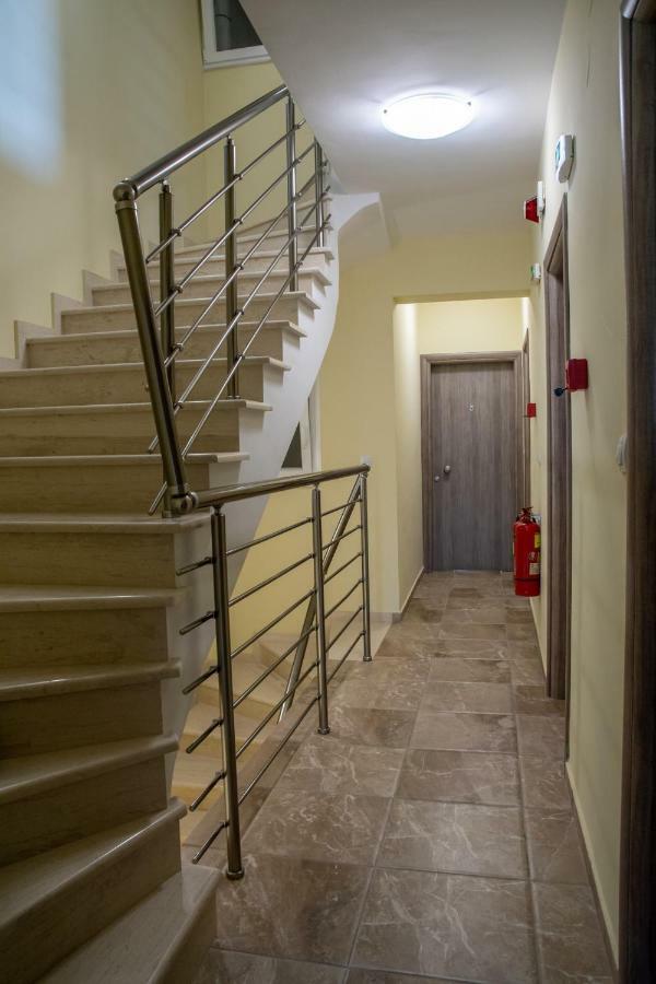 Olympic Coast Apartment Olympiakí Aktí Ngoại thất bức ảnh