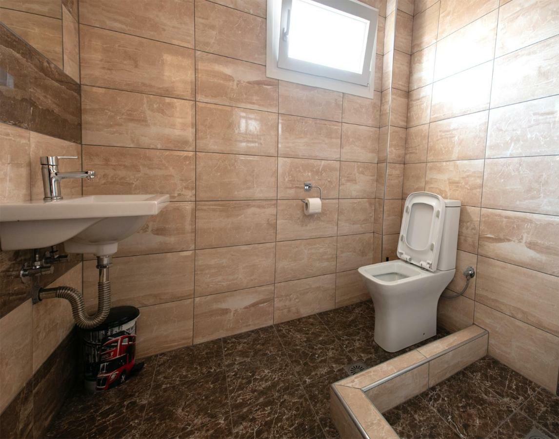 Olympic Coast Apartment Olympiakí Aktí Ngoại thất bức ảnh