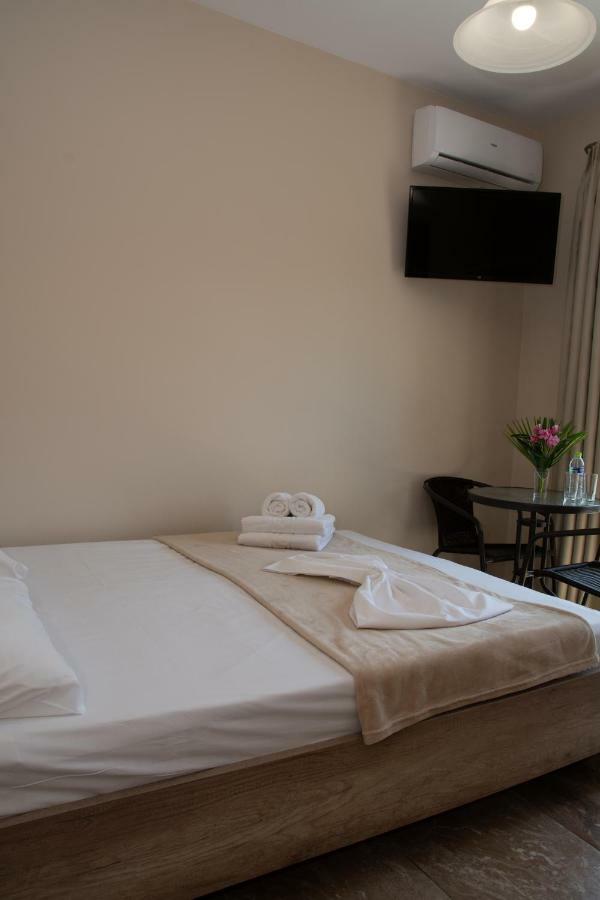 Olympic Coast Apartment Olympiakí Aktí Ngoại thất bức ảnh